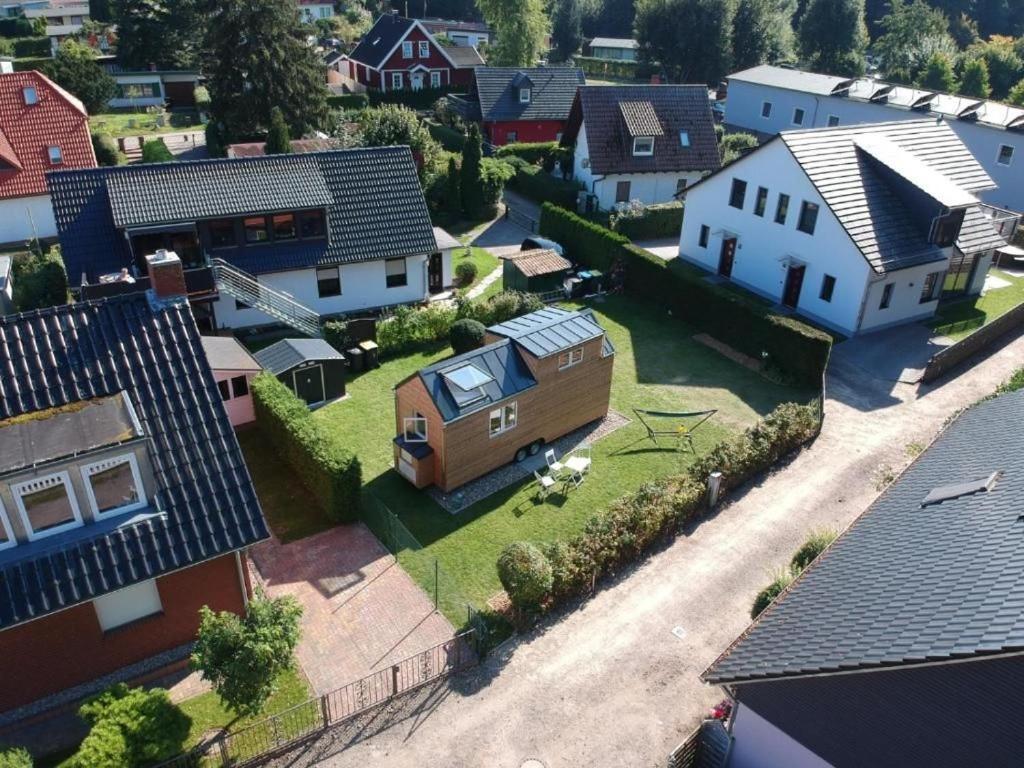 Tiny House Fleesensee Mit Eigenem Garten Und Nur Wenige Meter Vom Seeufer Göhren-Lebbin Exteriör bild